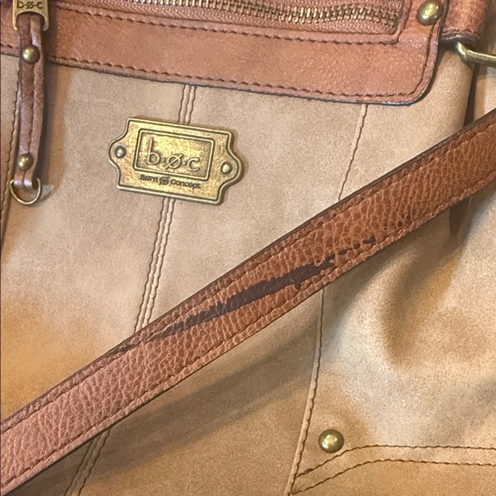 b.ø.c Born Concept Taupe Leather Crossbody Bag‎ Purse